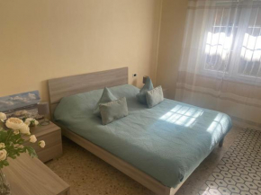 New apartment next to the sea